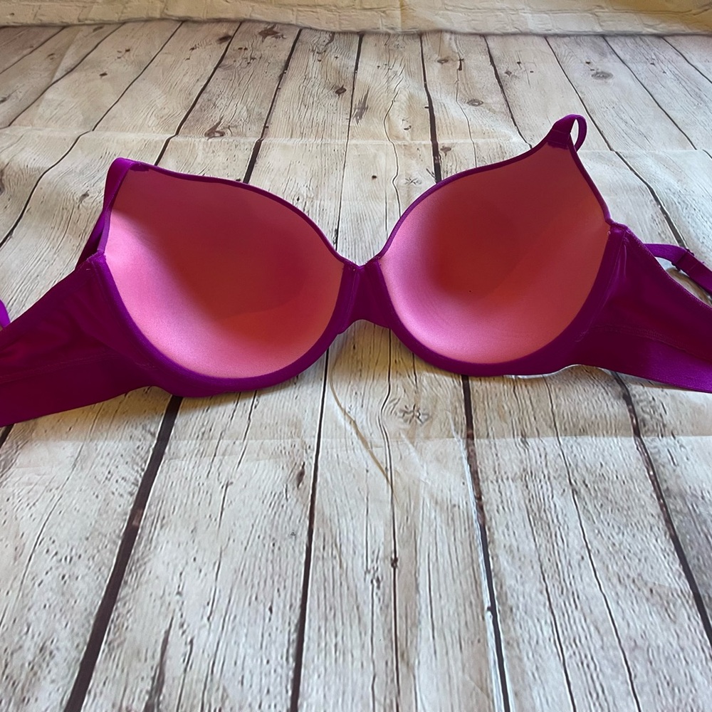 VS Pink bra - Picture 4 of 4